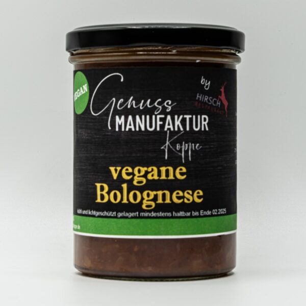 Prudktbild vegane Bolognese, Das Bild zeigt das Gericht abgefüllt im Glas mit einem Etikett